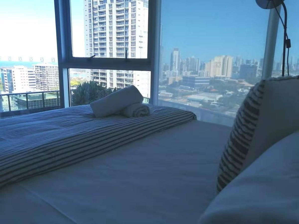 Three-Bedroom Apartment With Amazing View Near Surfers Paradise Gold Coast Exteriér fotografie