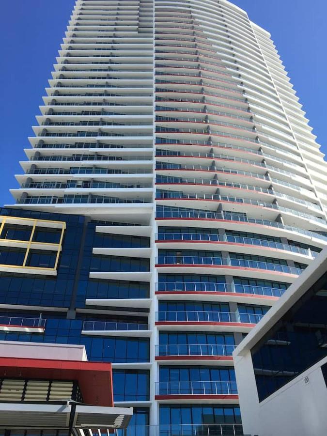 Three-Bedroom Apartment With Amazing View Near Surfers Paradise Gold Coast Exteriér fotografie